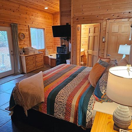 5 Min To Beaver Lake-King Bed-Fire Pit-Jetted Tub #4 ユリーカ・スプリングス エクステリア 写真