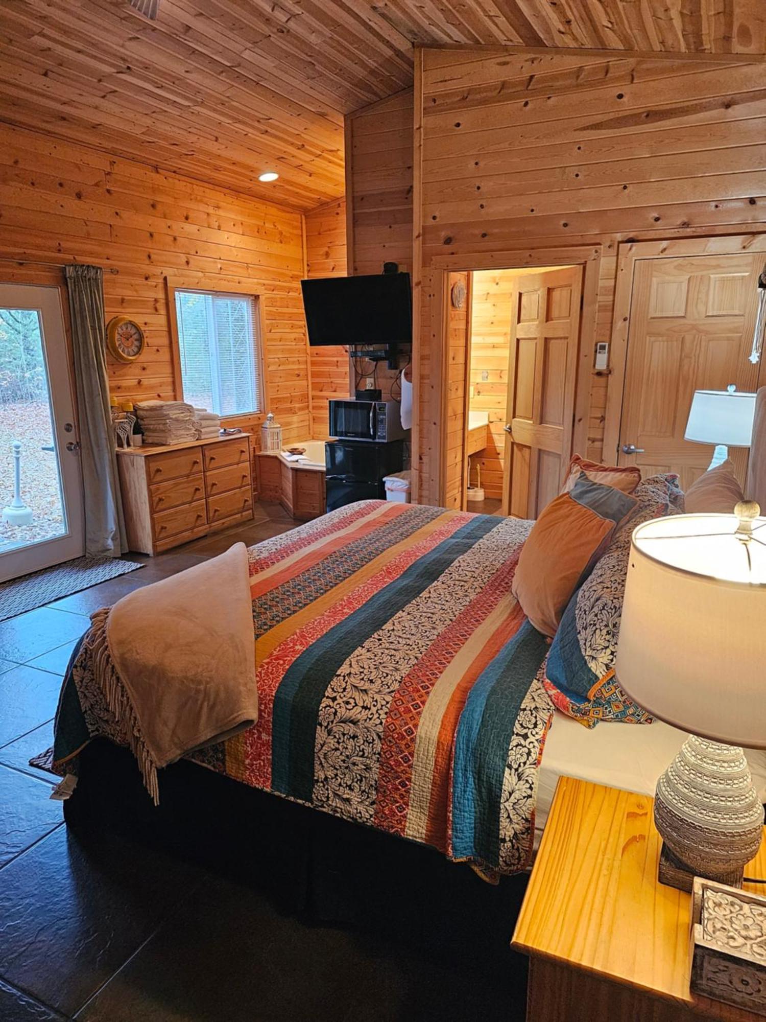 5 Min To Beaver Lake-King Bed-Fire Pit-Jetted Tub #4 ユリーカ・スプリングス エクステリア 写真
